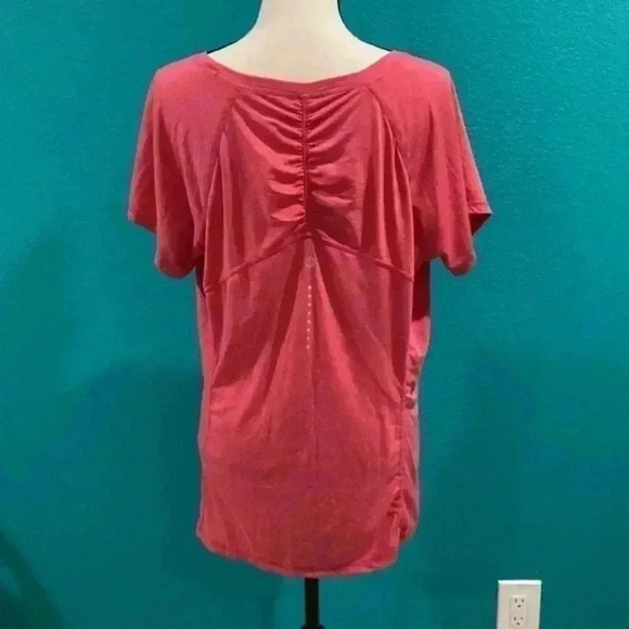 ⭐️ Pink athletic tangerine top in size xxl - Picture 4 of 6